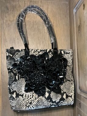Frosting Mary Norton Snakeskin Leather Tote Bag Black Floral Applique Gold Lined